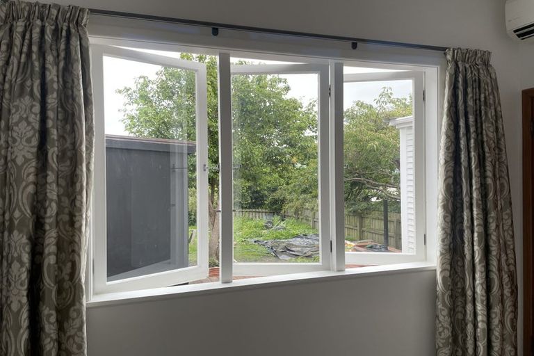 Photo of property in 82 Pirie Street, Mount Victoria, Wellington, 6011