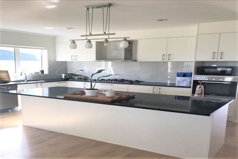 Photo of property in 3 Gospel Heights, Flat Bush, Auckland, 2019