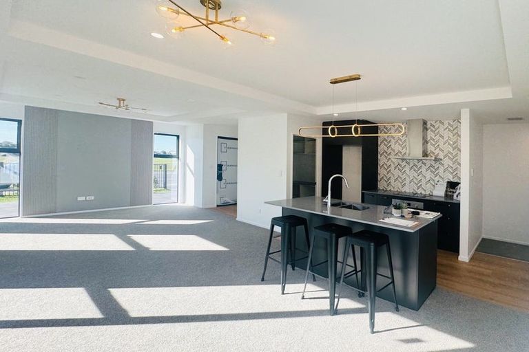 Photo of property in 80 Awatea Road, Hornby, Christchurch, 8025