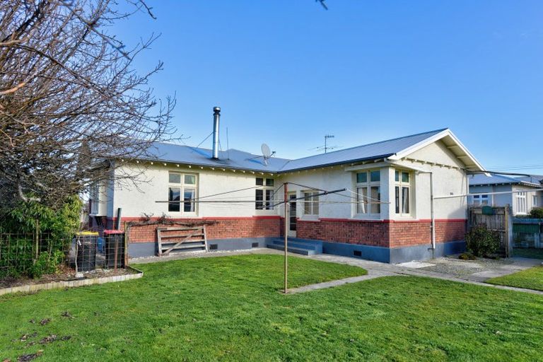 Photo of property in 25 Crombie Street, Gore, 9710