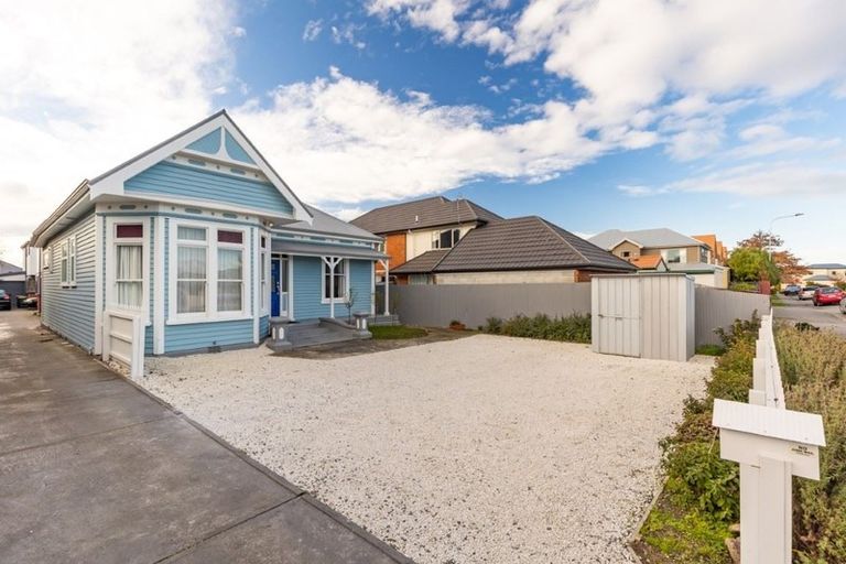 Photo of property in 3/12 Elizabeth Street, Riccarton, Christchurch, 8011