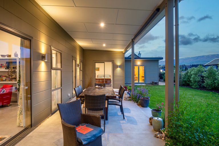 Photo of property in 37 Larch Crescent, Alexandra, 9320