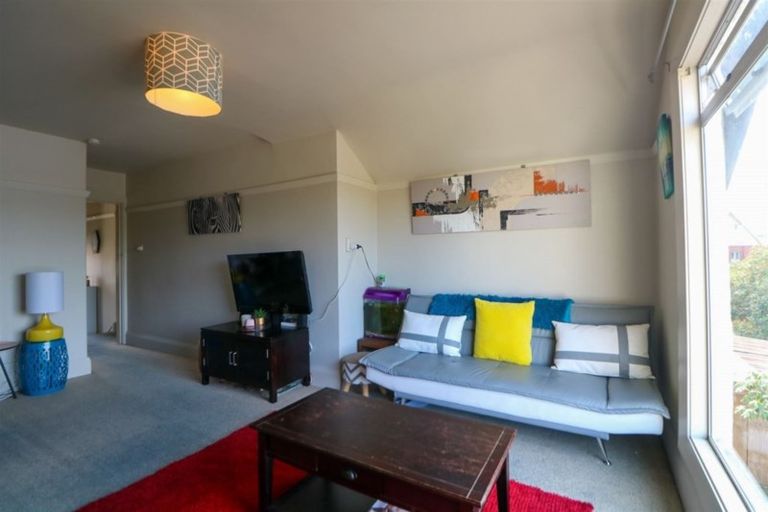 Photo of property in 2/11 Selwyn Street, Maori Hill, Timaru, 7910