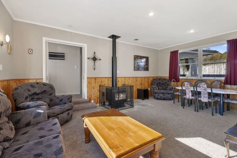 Photo of property in 80 Rokino Road, Hilltop, Taupo, 3330