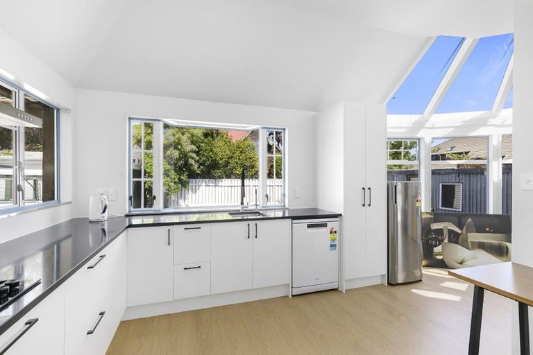 Photo of property in 16 Epuni Street, Hutt Central, Lower Hutt, 5011