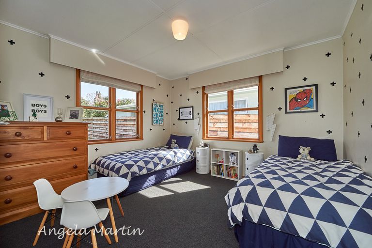 Photo of property in 3 Berkley Place, Awapuni, Palmerston North, 4412