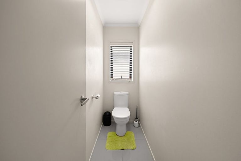 Photo of property in 4 Piwakawaka Court, Rototuna North, Hamilton, 3210