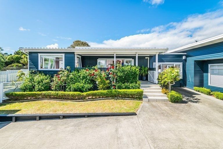 Photo of property in 41 Greenhithe Road, Greenhithe, Auckland, 0632