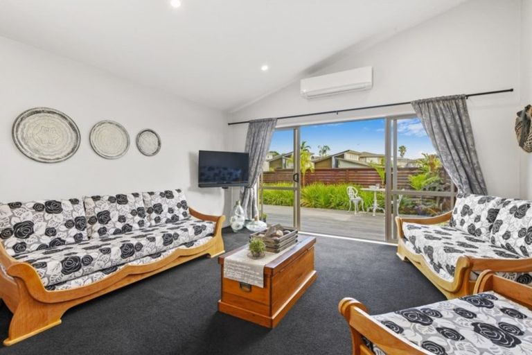 Photo of property in 55 Aspiring Avenue, Flat Bush, Auckland, 2019