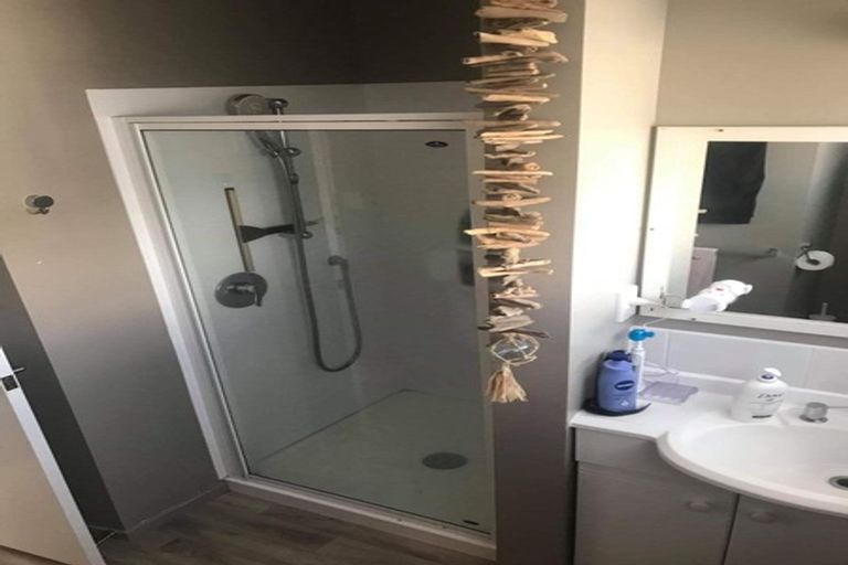 Photo of property in 1032a Papamoa Beach Road, Papamoa Beach, Papamoa, 3118