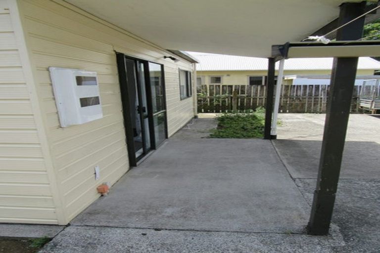 Photo of property in 9 Clayton Road, Manurewa, Auckland, 2102