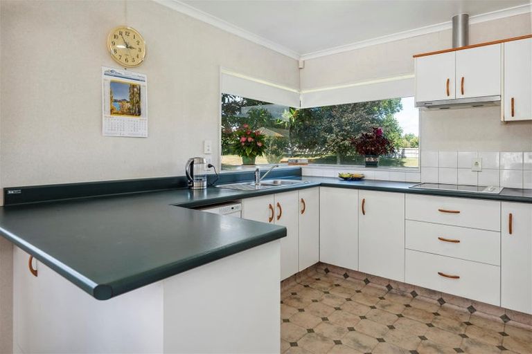 Photo of property in 2b Hoyte Place, Pukehangi, Rotorua, 3015