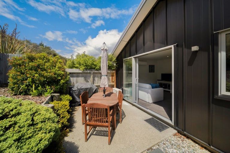 Photo of property in 6 Campden Court, Lower Shotover, Queenstown, 9304