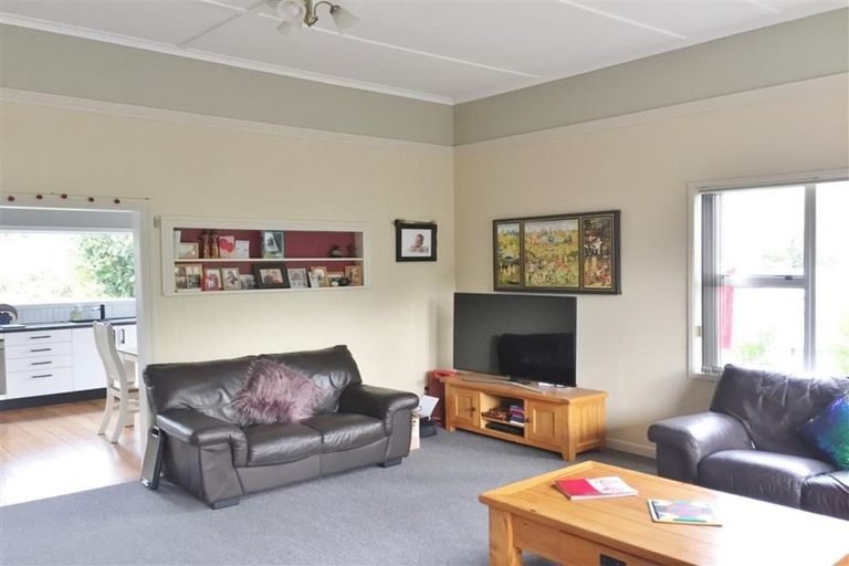 Photo of property in 19 Buxton Road, Westmere, Whanganui, 4501