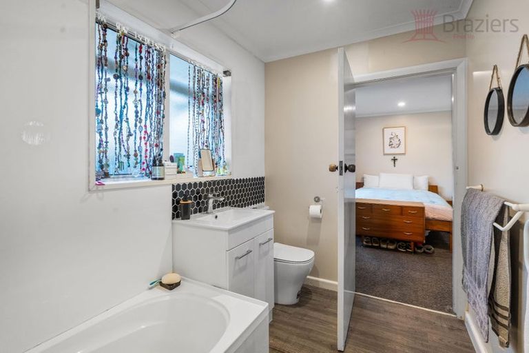 Photo of property in 87 Tilford Street, Woolston, Christchurch, 8062