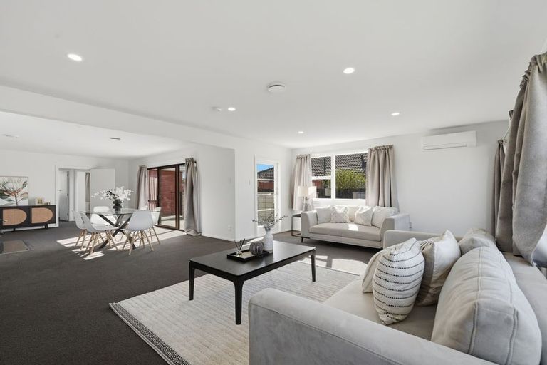 Photo of property in 5 Shamrock Place, Halswell, Christchurch, 8025