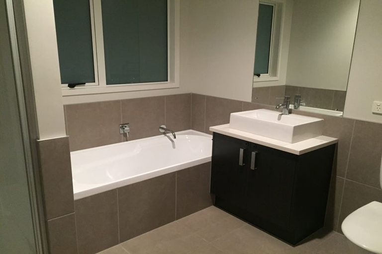 Photo of property in 40 Valderama Drive, Flat Bush, Auckland, 2019