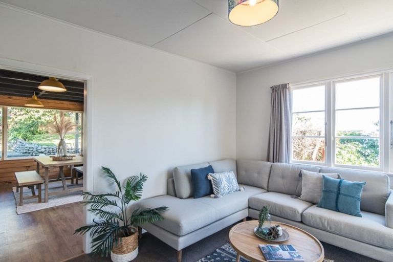 Photo of property in 4 Gavin Road, Raumati Beach, Paraparaumu, 5032