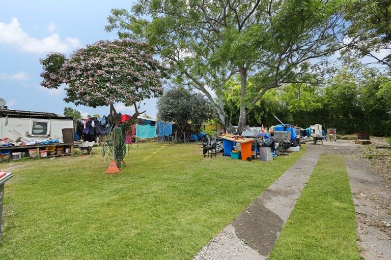 Photo of property in 15 Paul Crescent, Fairfield, Hamilton, 3214