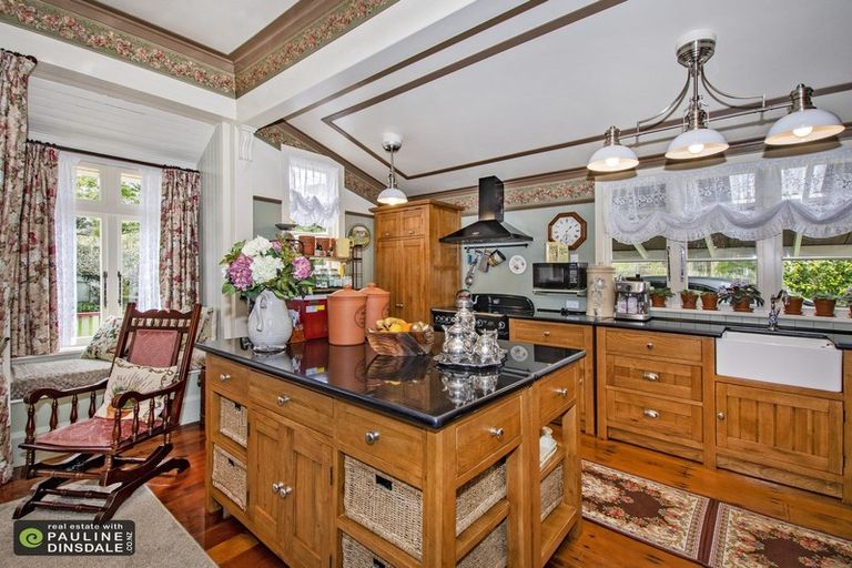 Photo of property in 73 George Street, Hikurangi, 0114