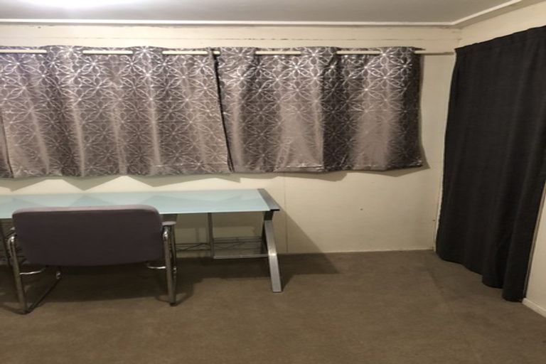 Photo of property in 51 Whitford Park Road, Whitford, Howick, 2571