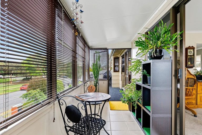 Photo of property in 5 Yellowstone Crescent, Burwood, Christchurch, 8083