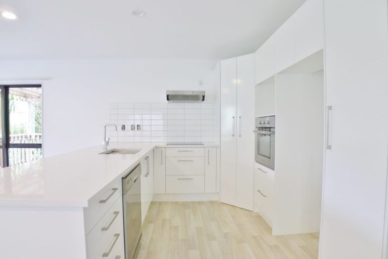 Photo of property in 19b Tait Street, Avondale, Auckland, 1026