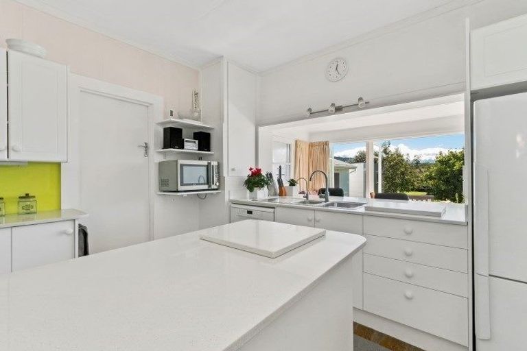 Photo of property in 140 Park Road, Katikati, 3129