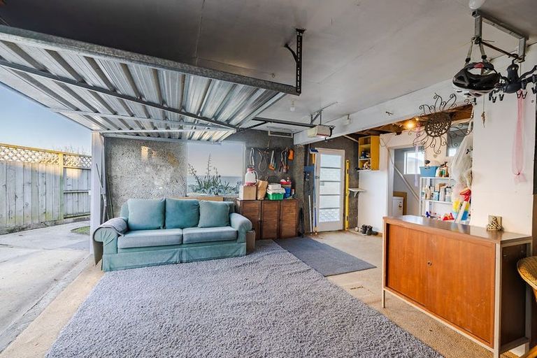 Photo of property in 151 Easther Crescent, Kew, Dunedin, 9012