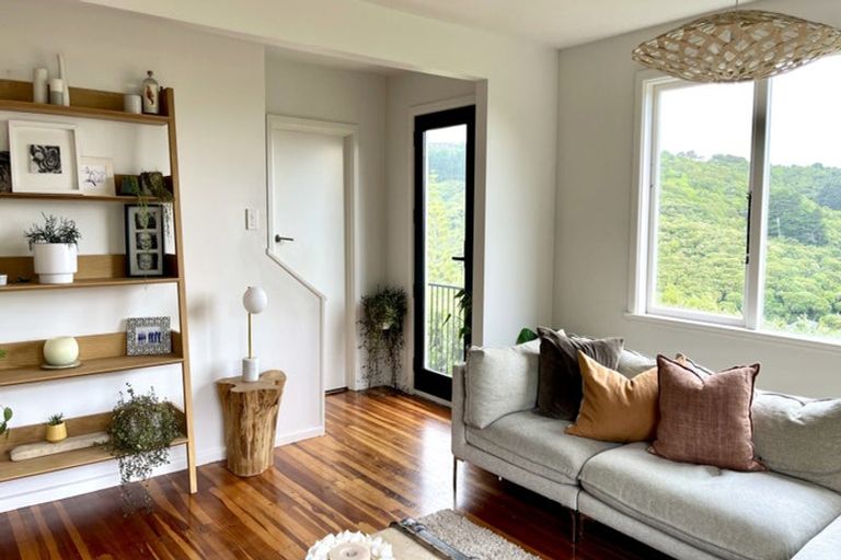 Photo of property in 63 Gordon Road, Plimmerton, Porirua, 5026