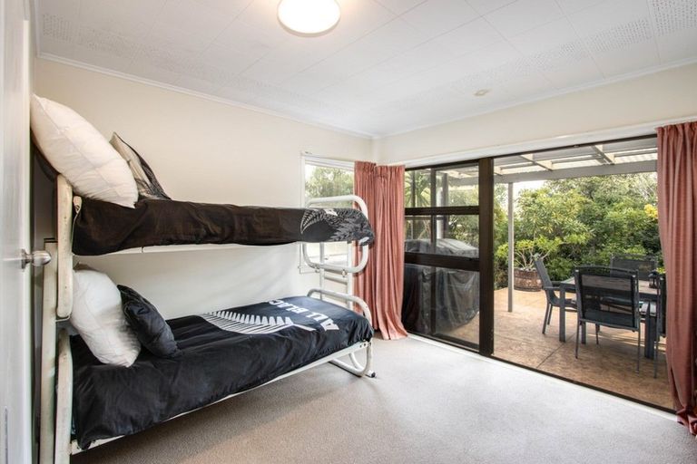 Photo of property in 4 Carl Avenue, Havelock North, 4130