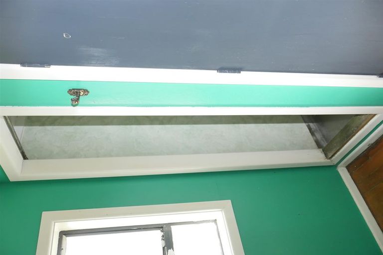 Photo of property in 28 Denby Road, Hawera, 4672