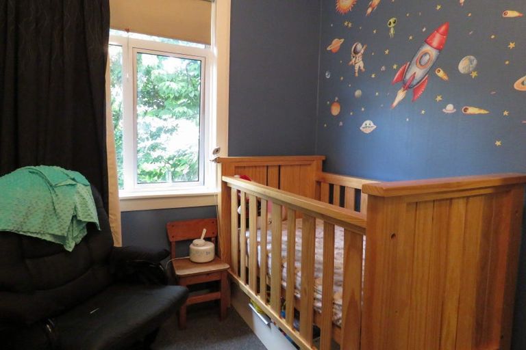 Photo of property in 1 Caples Street, Reefton, 7830