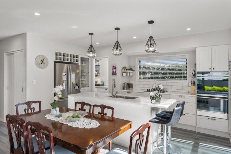 Photo of property in 8d Tinopai Drive, Omokoroa, 3114