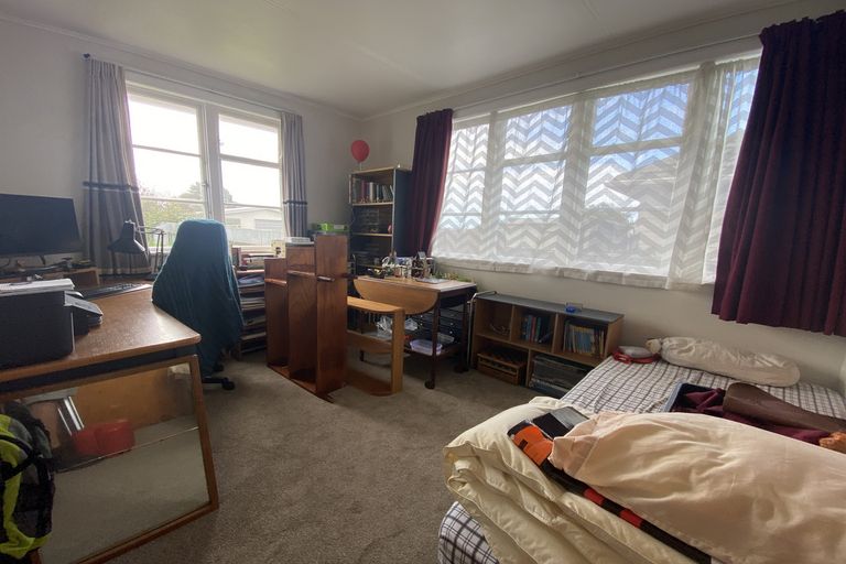 Photo of property in 34 Matipo Street, Castlecliff, Whanganui, 4501