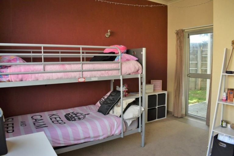 Photo of property in 9a Karaka Street, Otaki Beach, Otaki, 5512