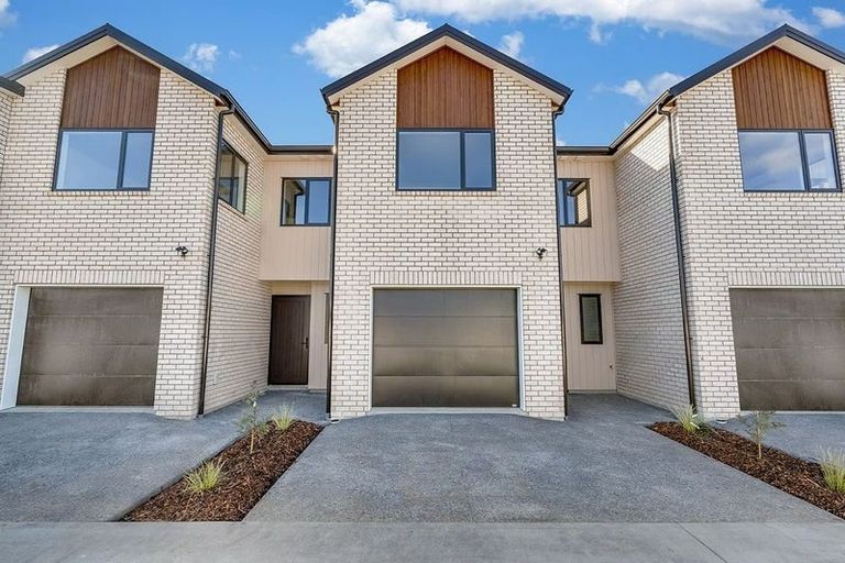 Photo of property in 91 Shakespeare Street, Leamington, Cambridge, 3432
