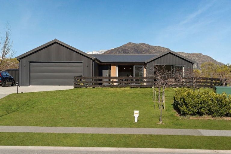Photo of property in 109 Stalker Road, Lower Shotover, Queenstown, 9304