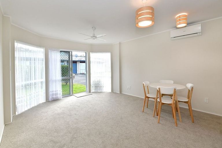 Photo of property in 96c Lakeside Drive, Orewa, 0931