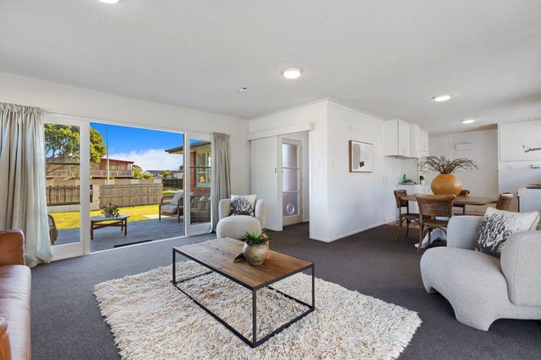 Photo of property in 14 Hawea Street, Mount Maunganui, 3116