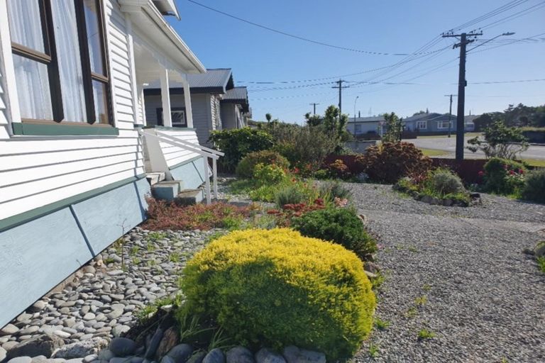 Photo of property in 6 Achilles Street, Blaketown, Greymouth, 7805