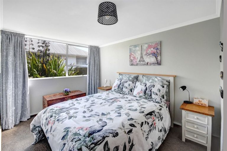 Photo of property in 253b Oxford Street, South Dunedin, Dunedin, 9012