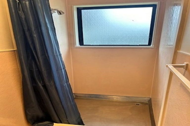 Photo of property in 31b Utauta Street, Waikanae, 5036