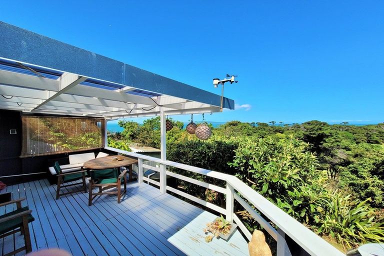 Photo of property in 6569 Pouto Road, Pouto, 0391