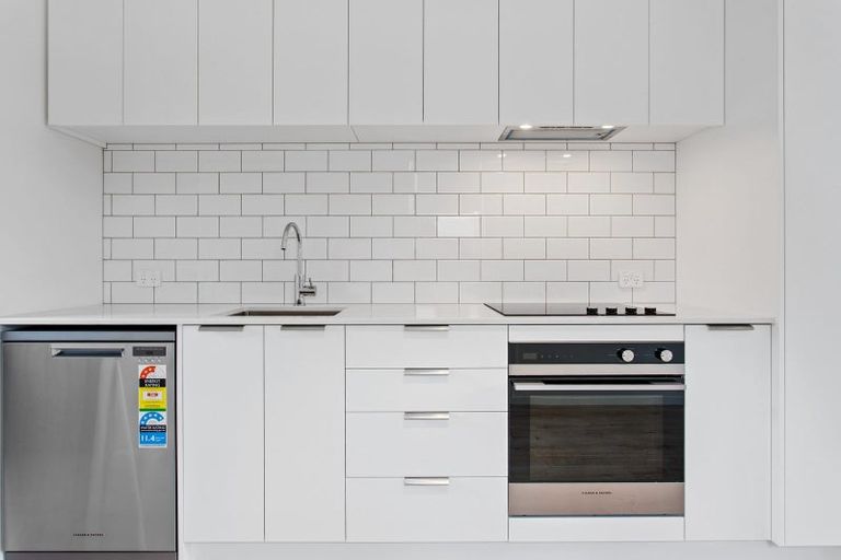 Photo of property in 4/113 Huxley Street, Sydenham, Christchurch, 8023