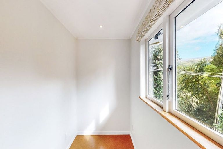 Photo of property in 18 Rochester Street, Wilton, Wellington, 6012