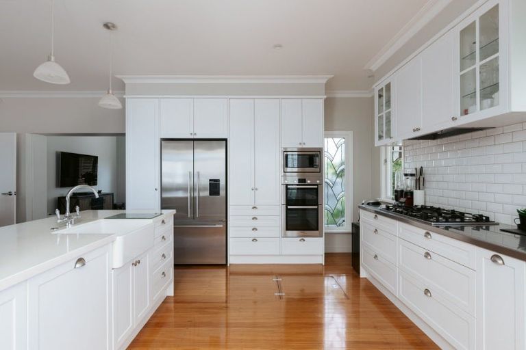 Photo of property in 31 Fourth Avenue, Tauranga, 3110