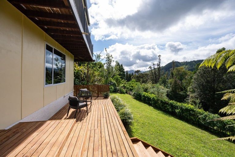 Photo of property in 19 Thompson Terrace, Toi Toi, Nelson, 7010