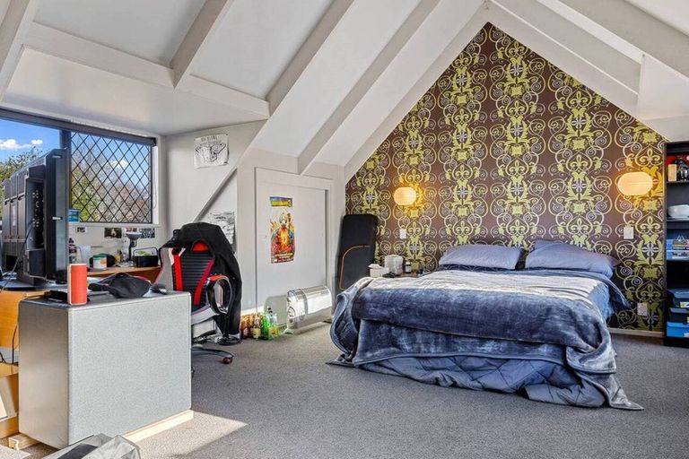 Photo of property in 33b Lochee Road, Upper Riccarton, Christchurch, 8041