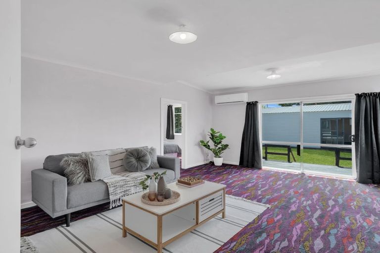 Photo of property in 33 Matipo Street, Castlecliff, Whanganui, 4501